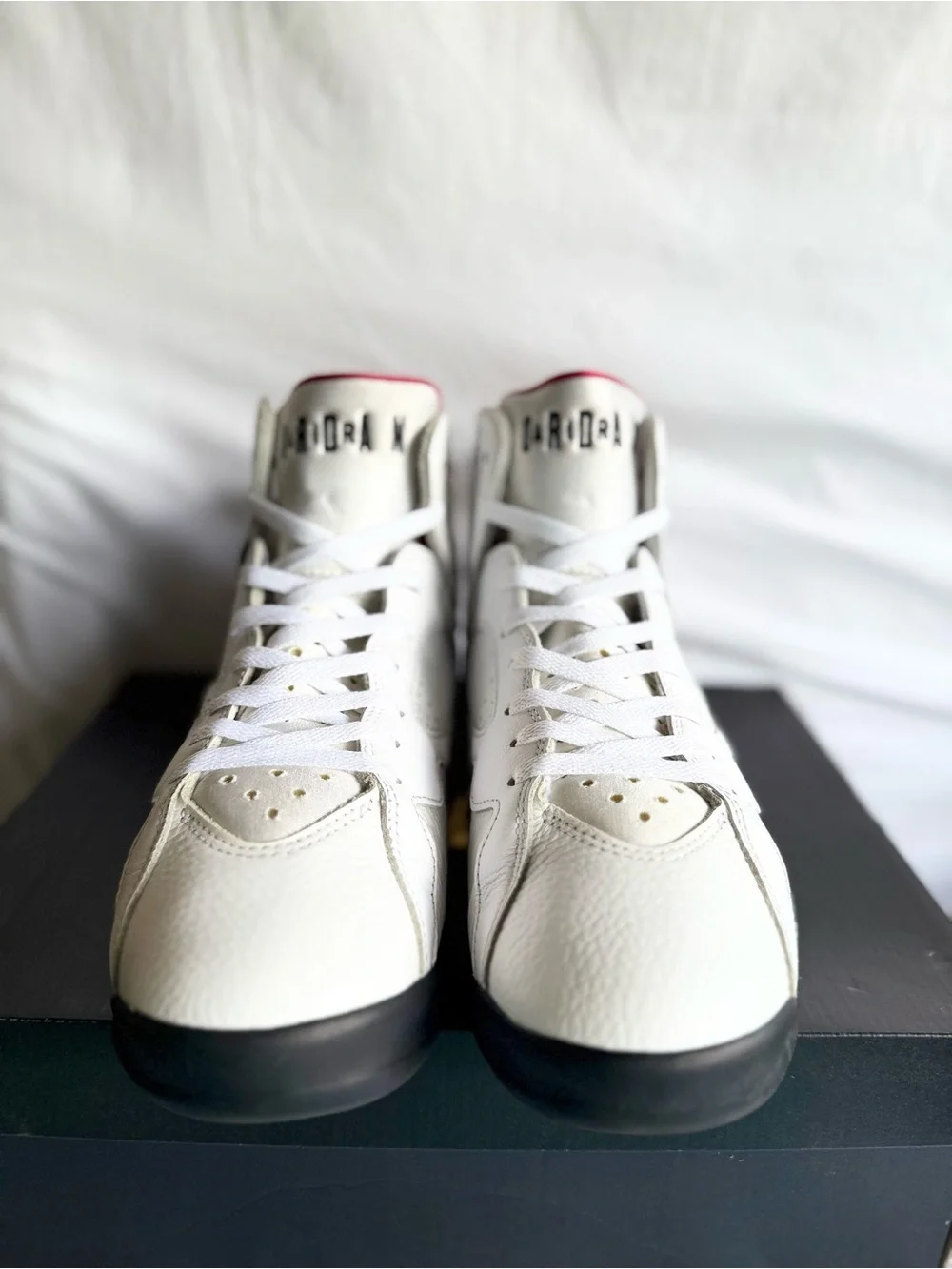 AUTHENTIC Jordan 7 Retro Cardinal size 10 CU9307-106 2022 PRE-OWNED